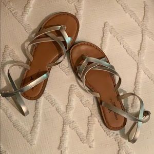 American Eagle sandals